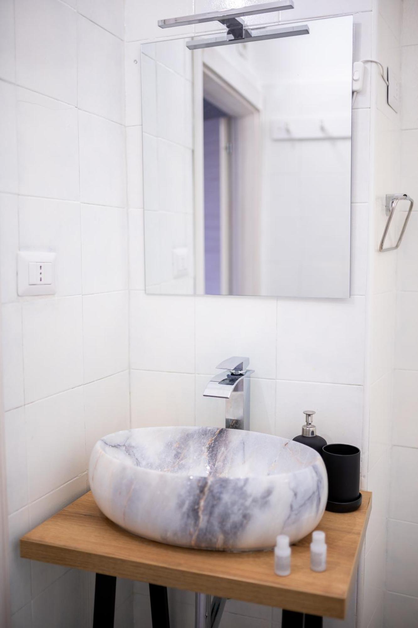 Stay Soft Apartment - Centro Storico Napoli 외부 사진